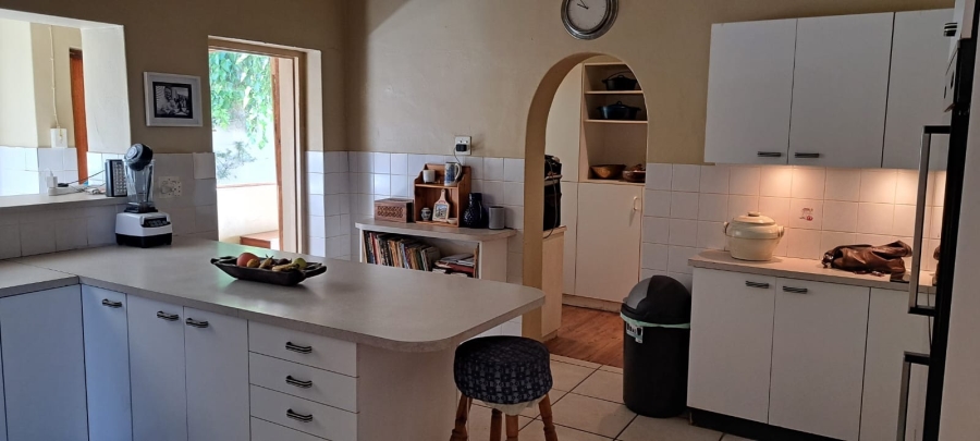 4 Bedroom Property for Sale in Caledon Western Cape